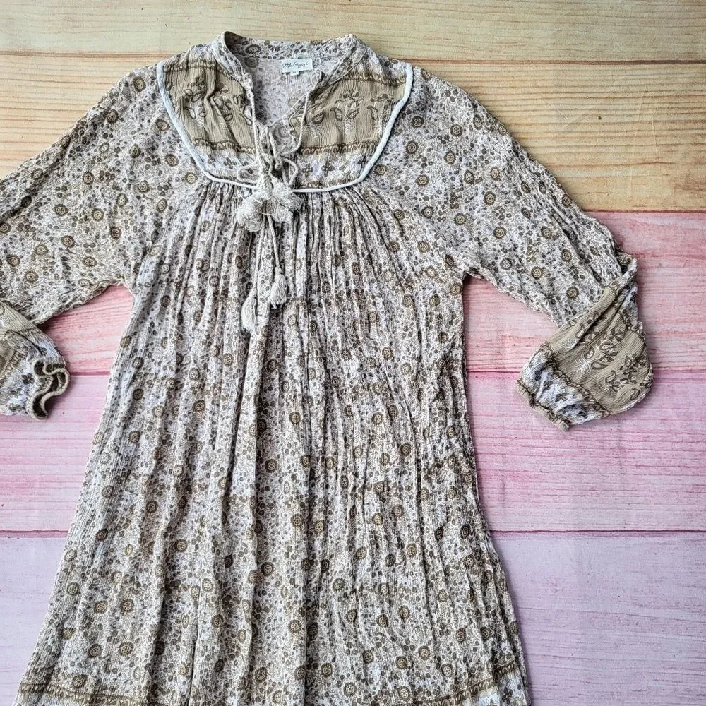 Little Gypsy Co Luna Cream Tan Long Sleeve Floral Boho Midi Dress‎ Size Medium